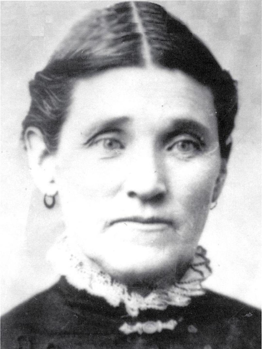 Elizabeth Hunter (1839 - 1935) Profile